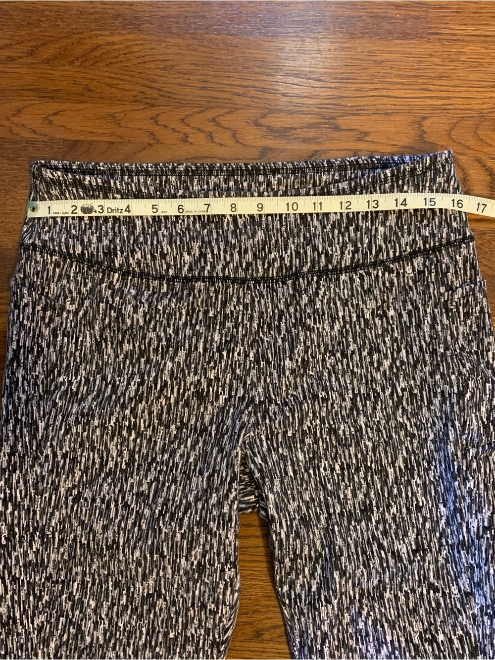 T by Talbots Workout Leggings Capri Size Large - Picture 6 of 12